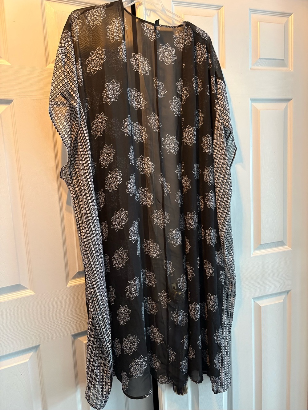 Lane Bryant Black Sheer Printed Maxi Kimono/swim cover up